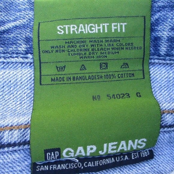 Gap Cut Off Light Wash Blue Jean Shorts Size 38 Men's / 30 Women's. SO CUTE!! - Picture 6 of 14